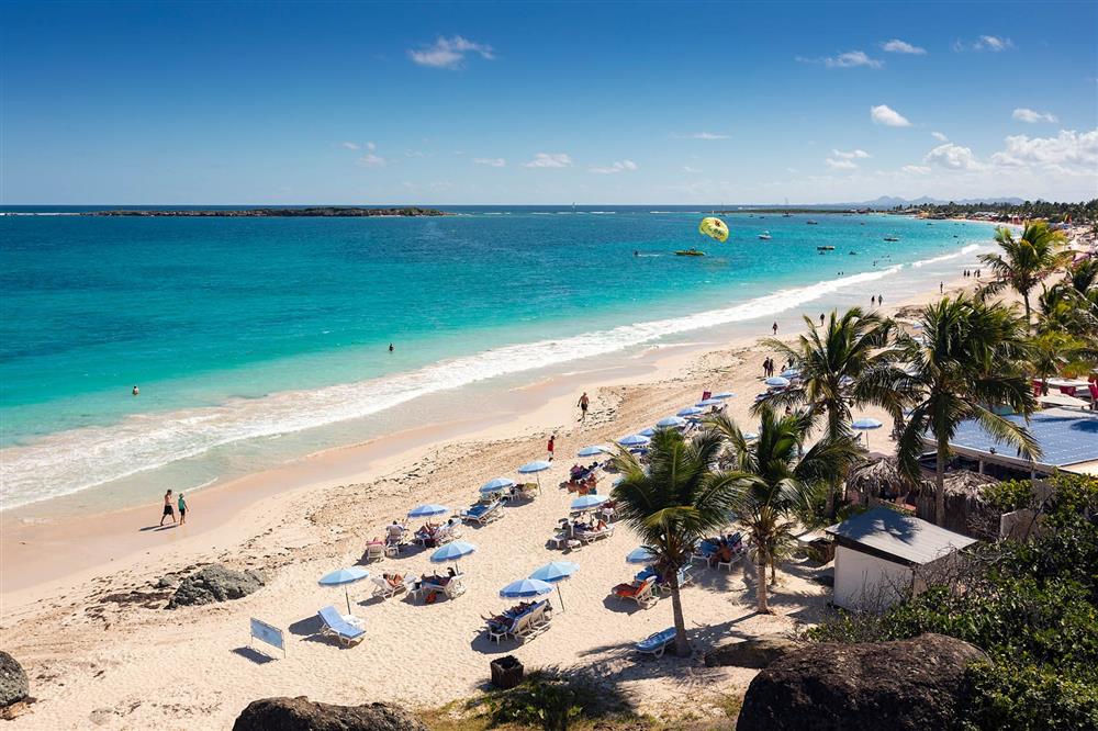 Esmeralda Resort