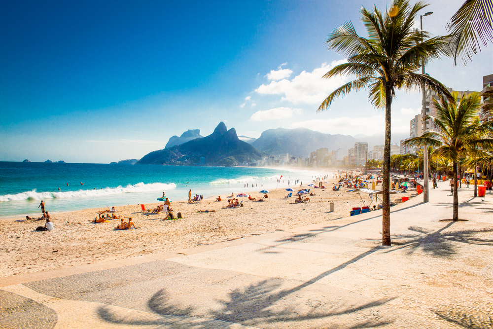 Rio de Janeiro si Salvador de Bahia