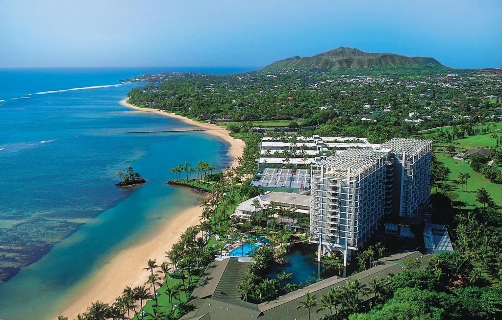 AC Hotel Downtown Los Angeles & The Kahala Hotel & Resort
